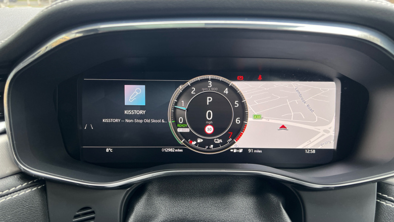 Jaguar F-Pace 2.0 P400e R-Dynamic SE Black 5dr Auto AWD Estate